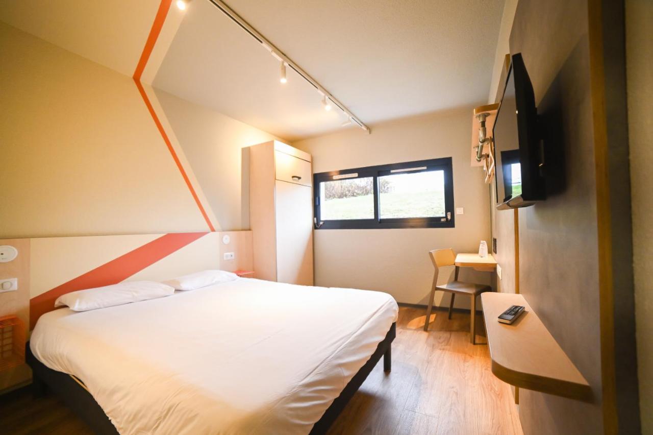 Ibis Budget Site Du Futuroscope Chasseneuil-du-Poitou Kültér fotó