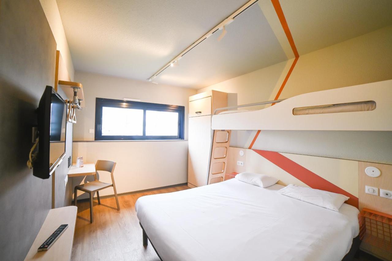 Ibis Budget Site Du Futuroscope Chasseneuil-du-Poitou Kültér fotó