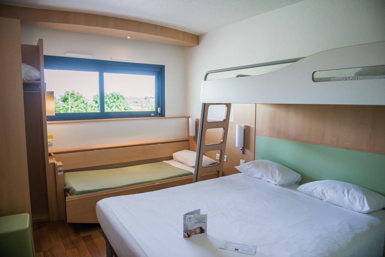 Ibis Budget Site Du Futuroscope Chasseneuil-du-Poitou Kültér fotó
